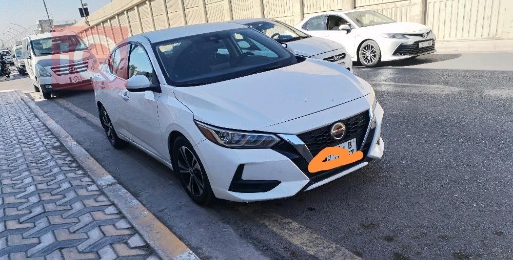 نيسان سنترا